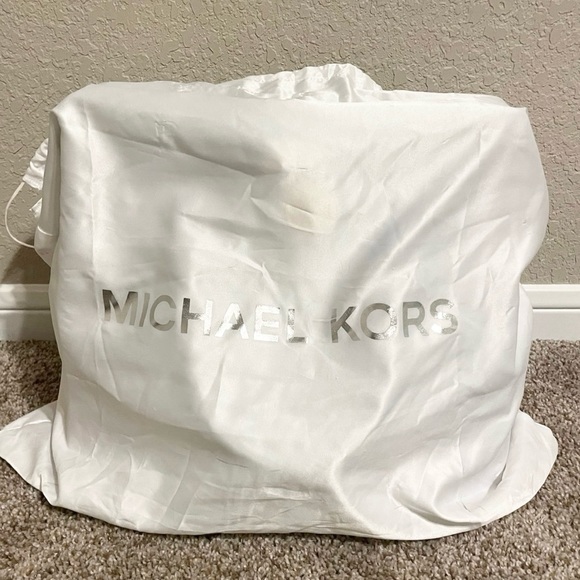 MICHAEL KORS HAMILTON LARGE CENTER STRIPE LUGG/WHITE/BLACK LEATHER GOLD TOTE BAG - Picture 6 of 7